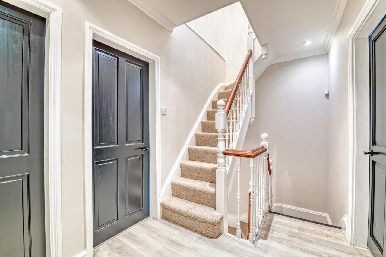 Luxury Georgian Townhouse With Cinema And Parking Villa Chester Dış mekan fotoğraf